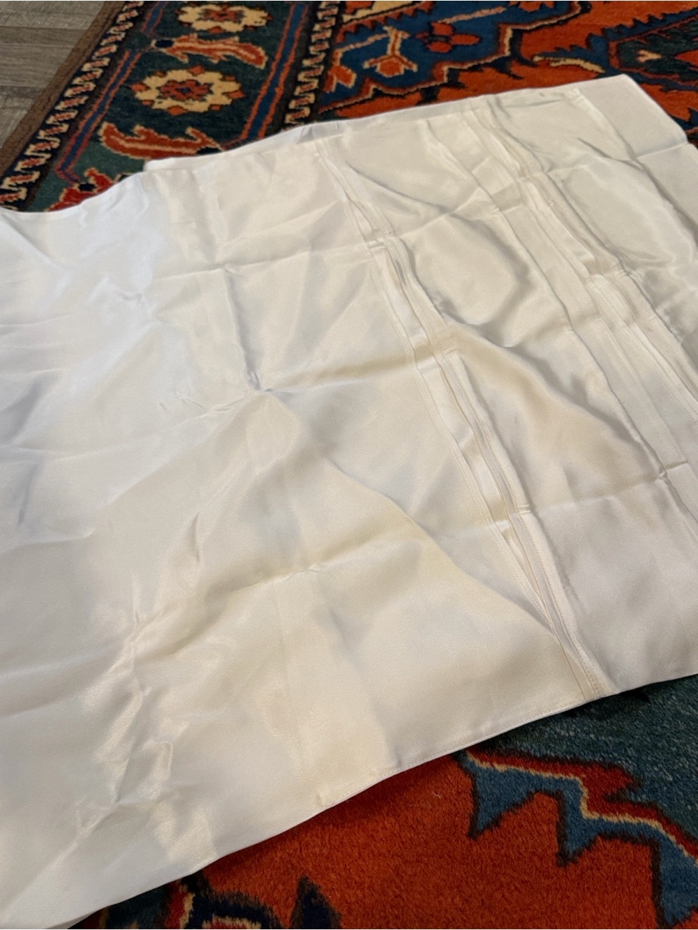 Soft Surroundings dreamy 100% silk King pillowcases